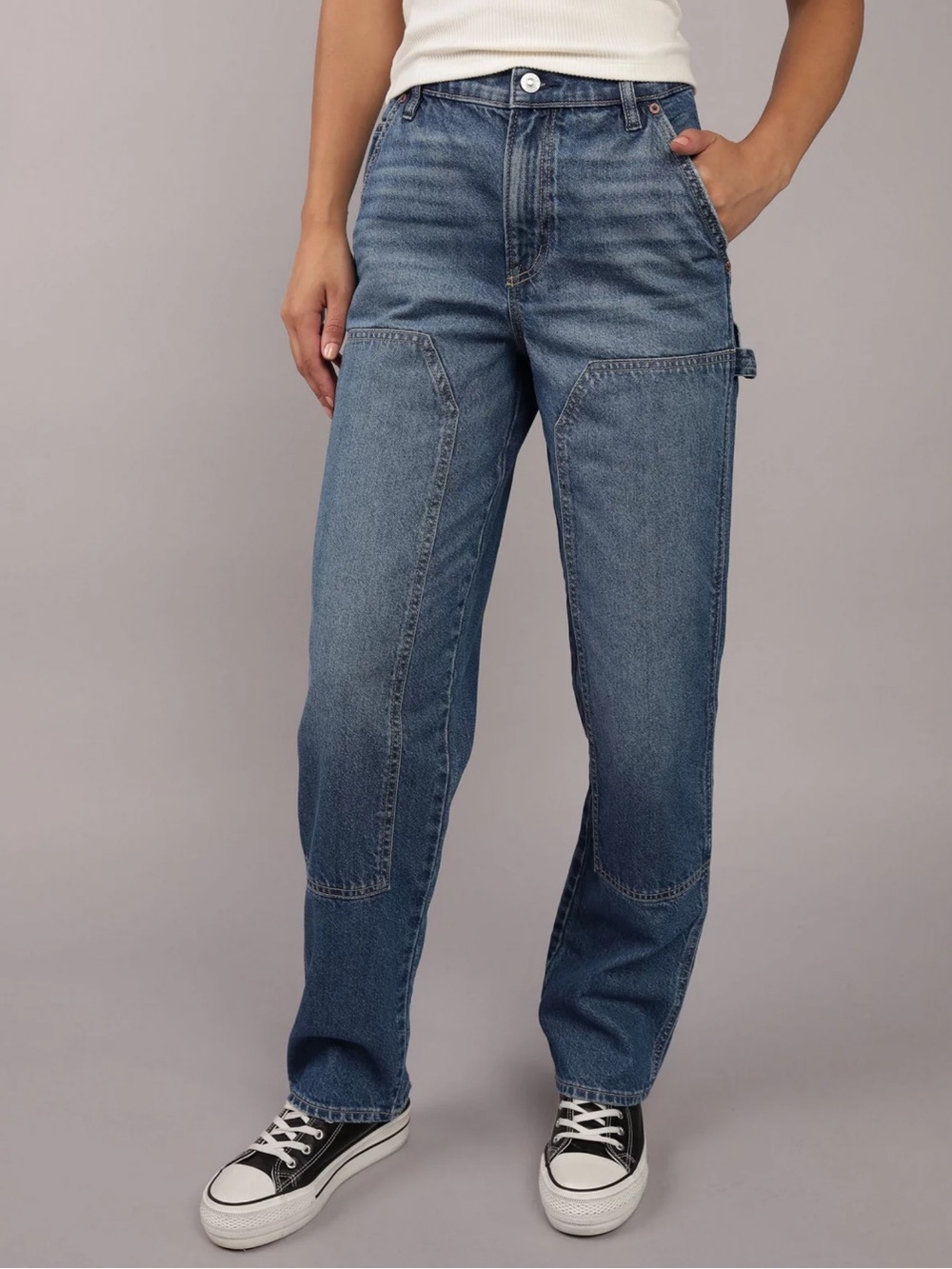 AE Strigid Super High-Waisted Baggy Straight Cargo Jean size 8